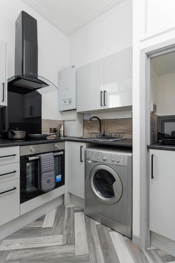 Newly Renovated Apartments In Liverpool - Extended Stay Buitenkant foto