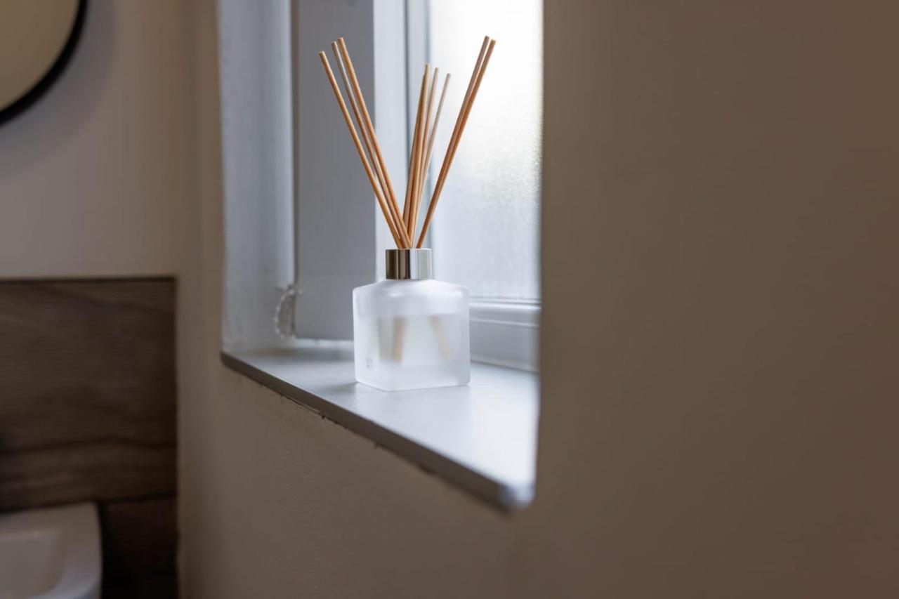 Newly Renovated Apartments In Liverpool - Extended Stay Buitenkant foto