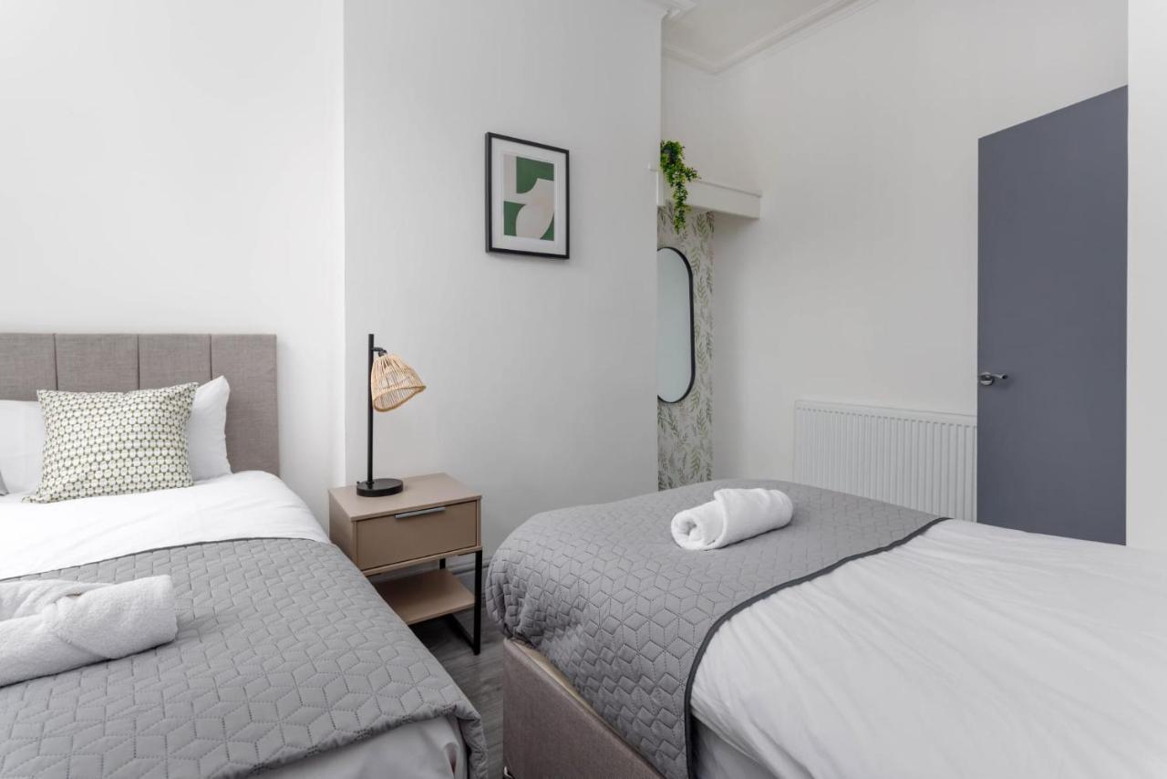 Newly Renovated Apartments In Liverpool - Extended Stay Buitenkant foto