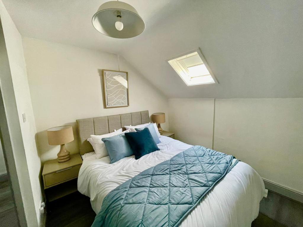 Newly Renovated Apartments In Liverpool - Extended Stay Buitenkant foto