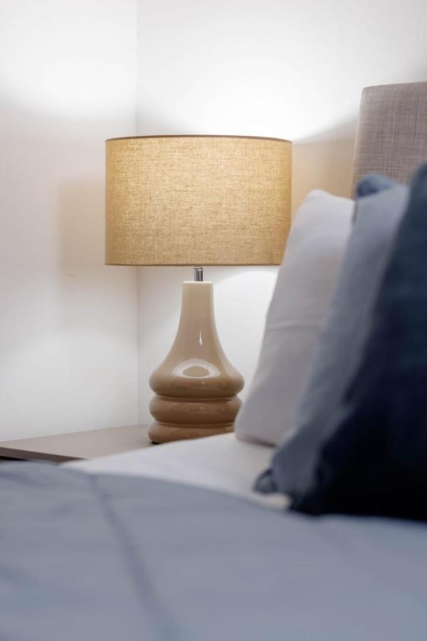 Newly Renovated Apartments In Liverpool - Extended Stay Buitenkant foto