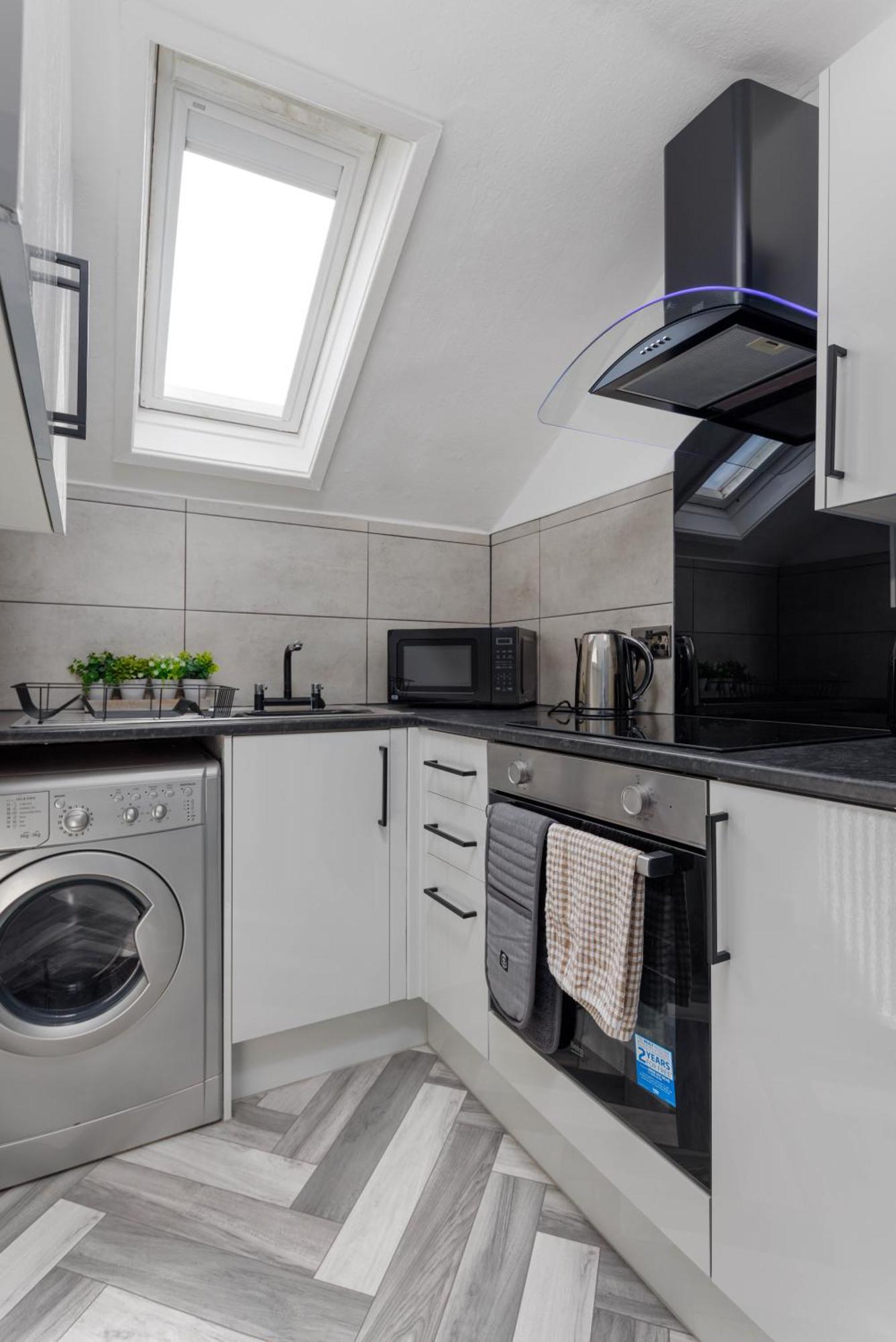 Newly Renovated Apartments In Liverpool - Extended Stay Buitenkant foto