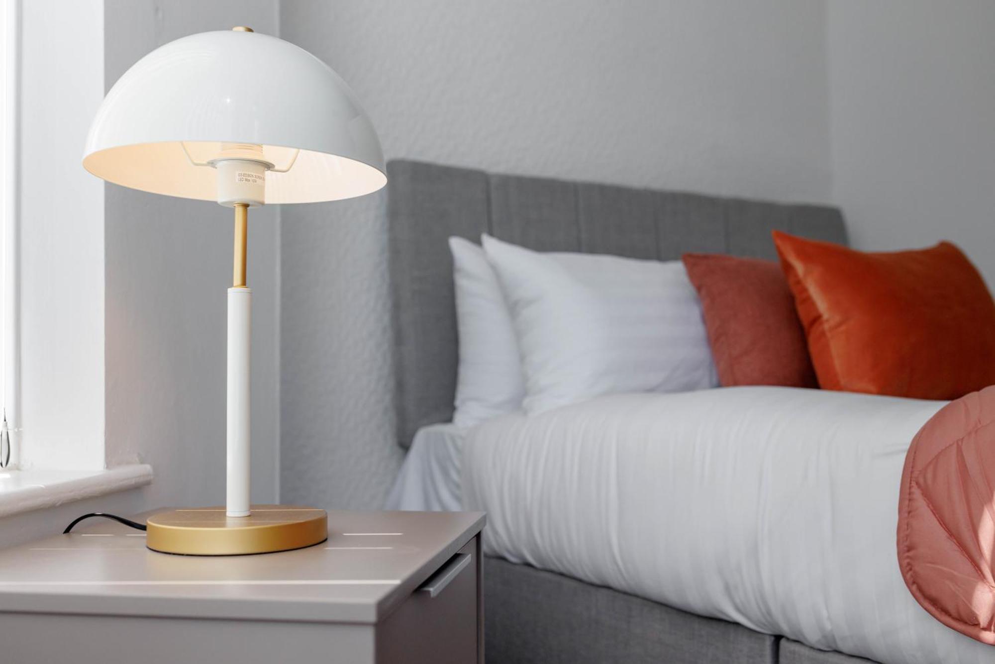Newly Renovated Apartments In Liverpool - Extended Stay Buitenkant foto