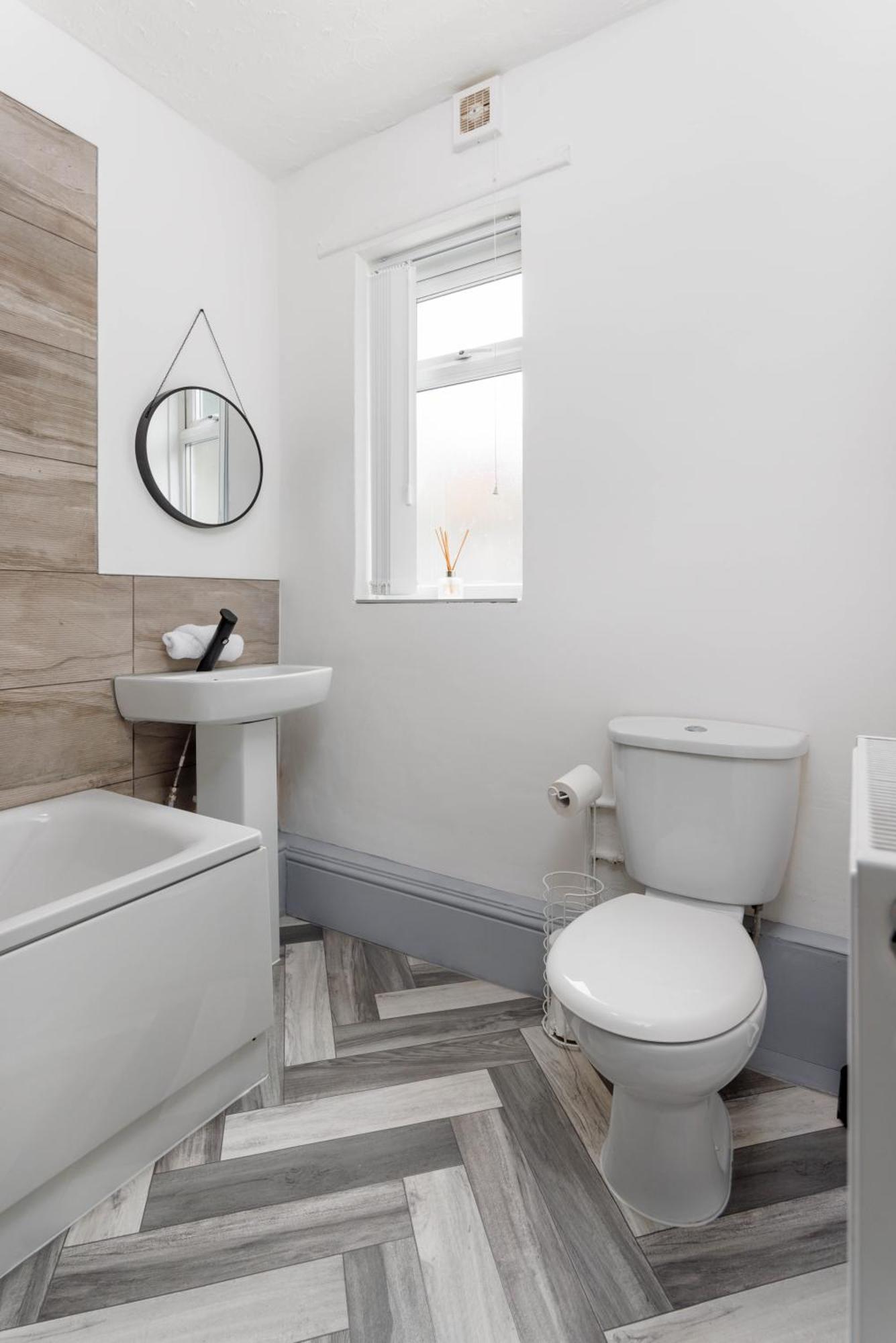 Newly Renovated Apartments In Liverpool - Extended Stay Buitenkant foto