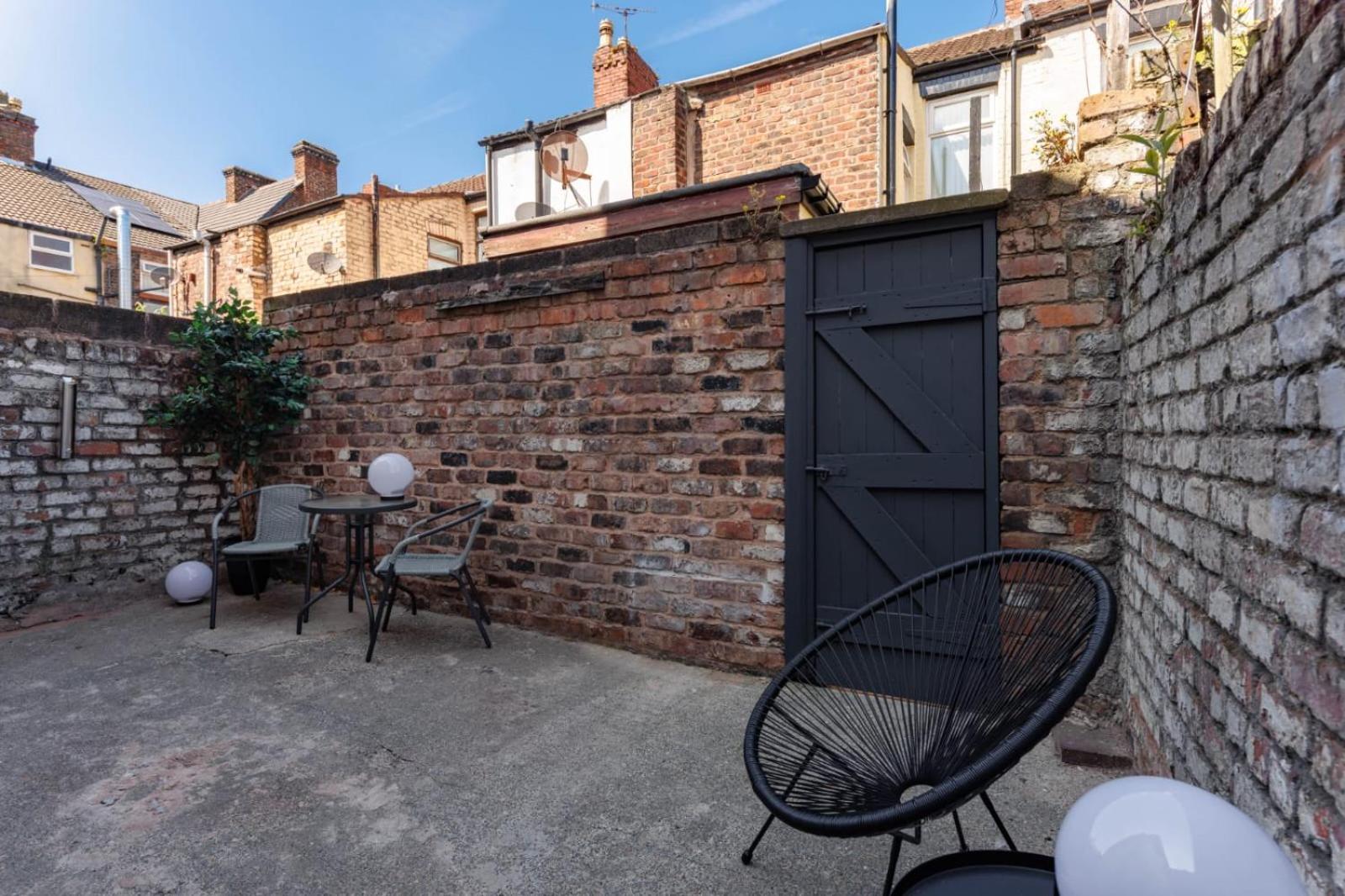 Newly Renovated Apartments In Liverpool - Extended Stay Buitenkant foto